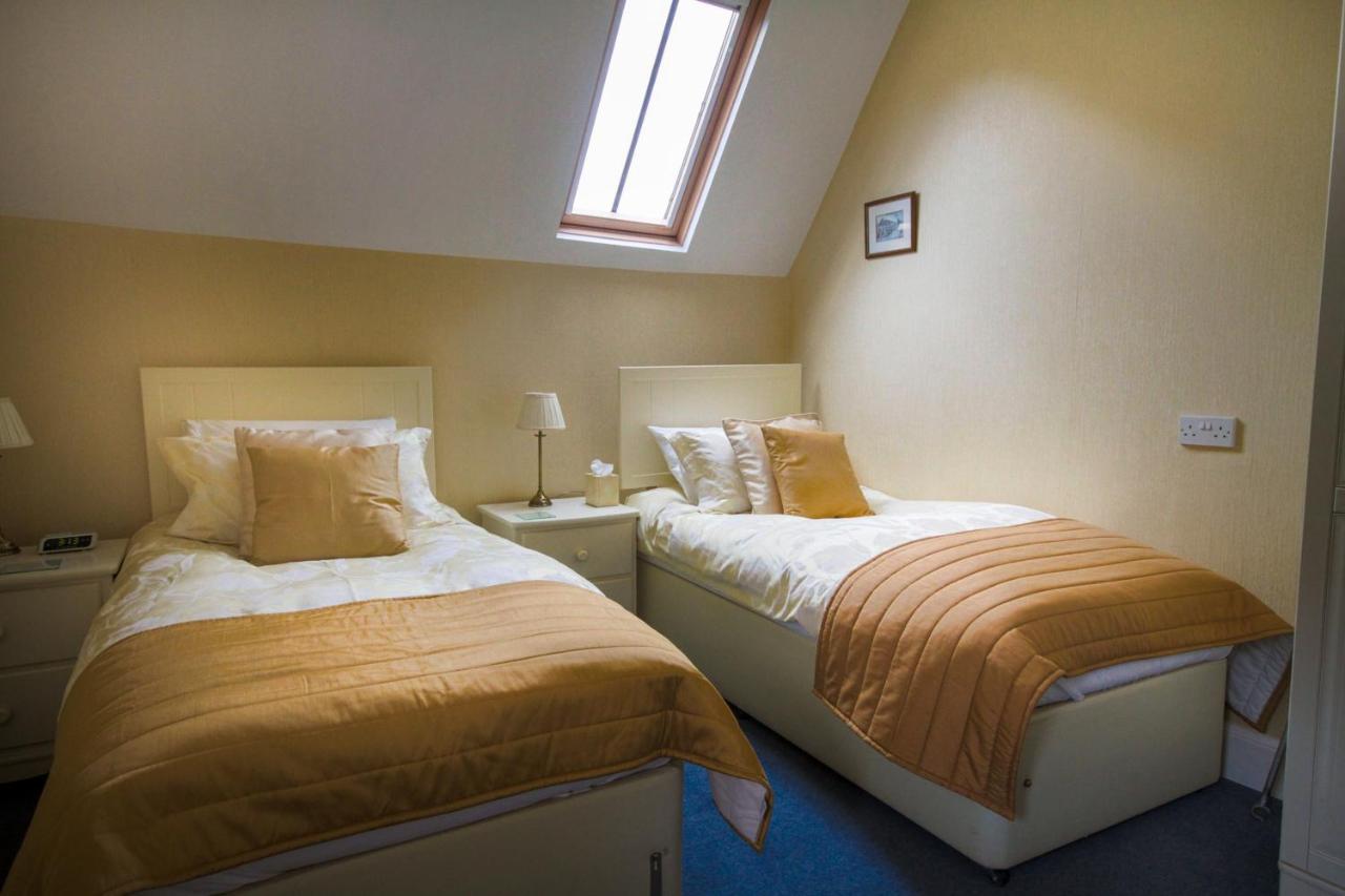 Holcombe House Guest House ลันดิดโน ภายนอก รูปภาพ
