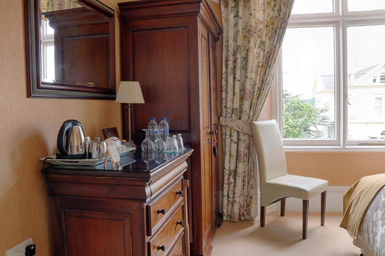 Holcombe House Guest House ลันดิดโน ภายนอก รูปภาพ