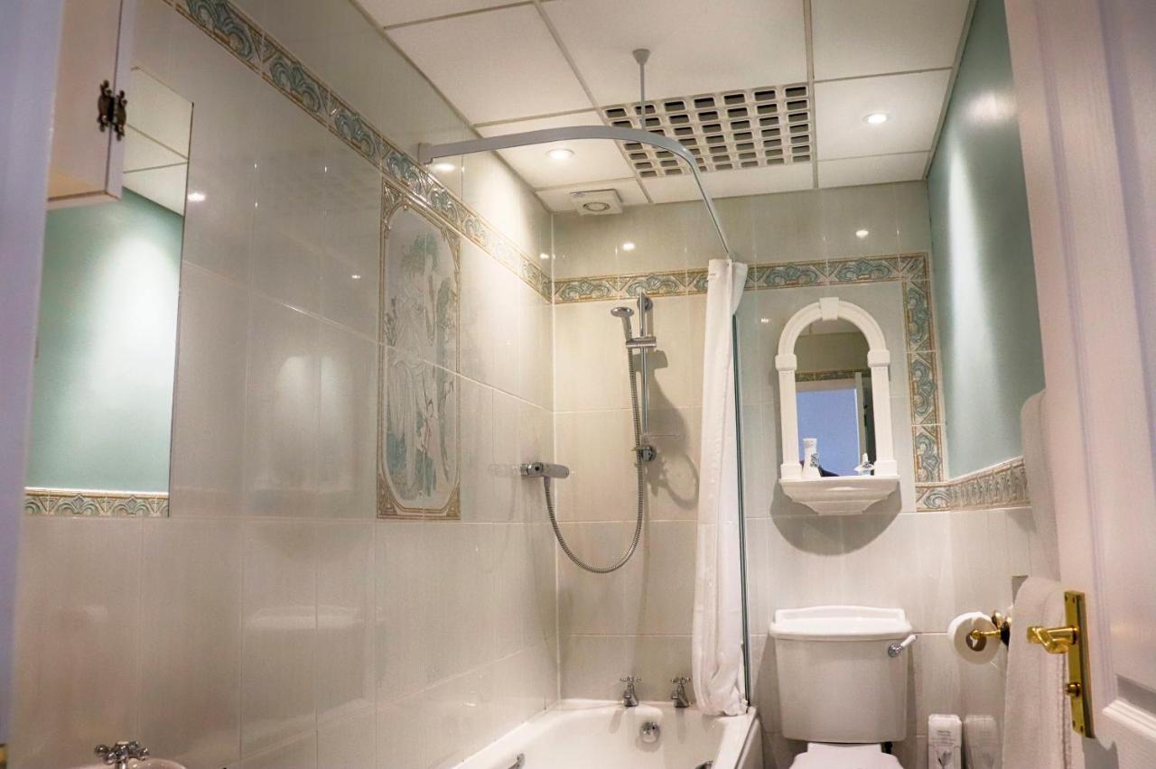 Holcombe House Guest House ลันดิดโน ภายนอก รูปภาพ